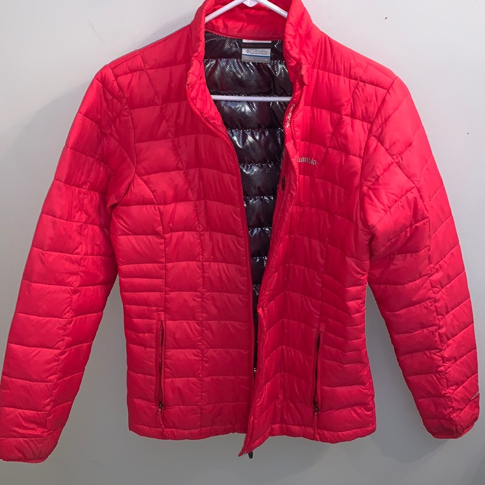 Columbia Women’s Voodoo 590 turbo down puffer jacket with Omni-shield M Pink
